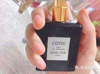 最近被妹妹安利了这家宝藏美甲美睫店，不仅消费透明