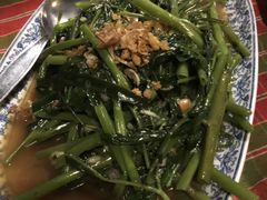 -卷心菜和避孕套餐厅(Pattaya)