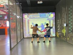-极限PLAY运动娱乐新世界·团建派对潮玩休闲馆·室内蹦极高空游乐园