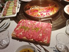 -二荆条·蜀鲜汇城市森林火锅