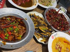 -叶派龙虾•招牌香辣蟹·海鲜(中海国际店)