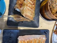 猪肉三鲜-大眼锅贴水饺(河东店)
