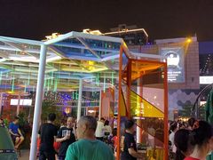 -绿地风尚天地广场