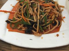 -溢心园香河肉饼总店