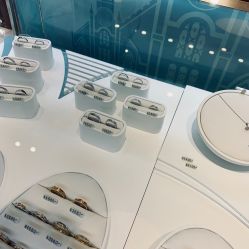 -潮宏基珠宝(天虹石路店)