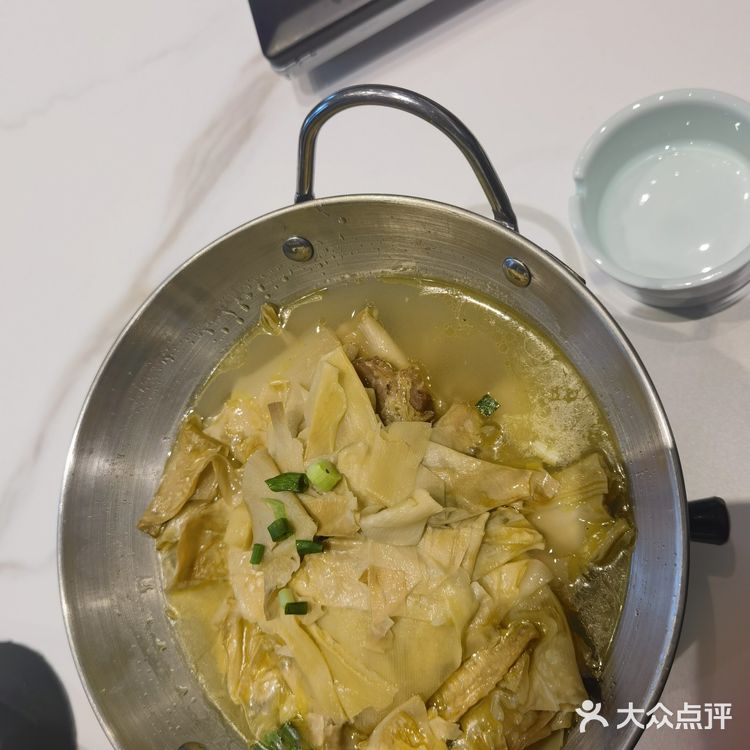 感觉不太与徽菜有关系