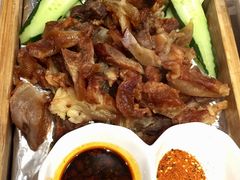 特色牛盖骨-老爷庙风味美食府