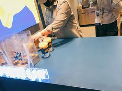 -春丽小马(济南恒隆广场店)