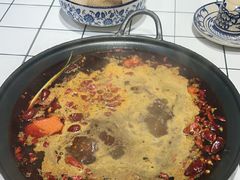 -旧街市鲜货老火锅(大光路店)