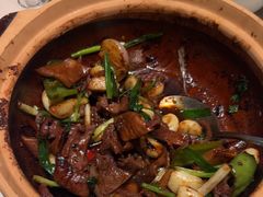 -八府香鸭·啫啫煲(华山路店)