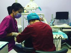 -瑞尔齿科(颐堤港诊所)