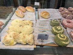 -奈雪的茶(湖滨银泰in77C区PRO店)