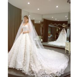 点击看大图 -艾米丽婚纱礼服