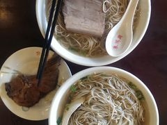 -朱鸿兴面馆(镇湖店)