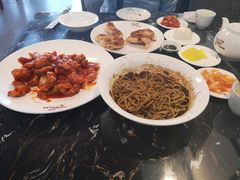 -桃园中华料理炸酱面(燕儿岛路店)