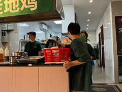 -齐齐衮·廟街生蚝雞煲(荔湾地铁站店)