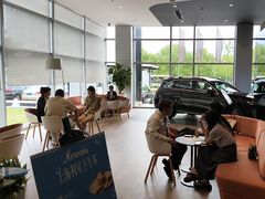 -奔驰上海利星(七宝店)