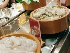 -龍歌自助小火锅(市南金茂湾店)