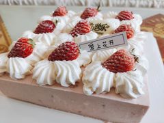 -爱上花开·蛋糕·安佳动物奶油轻奢私人定制(凯德店)