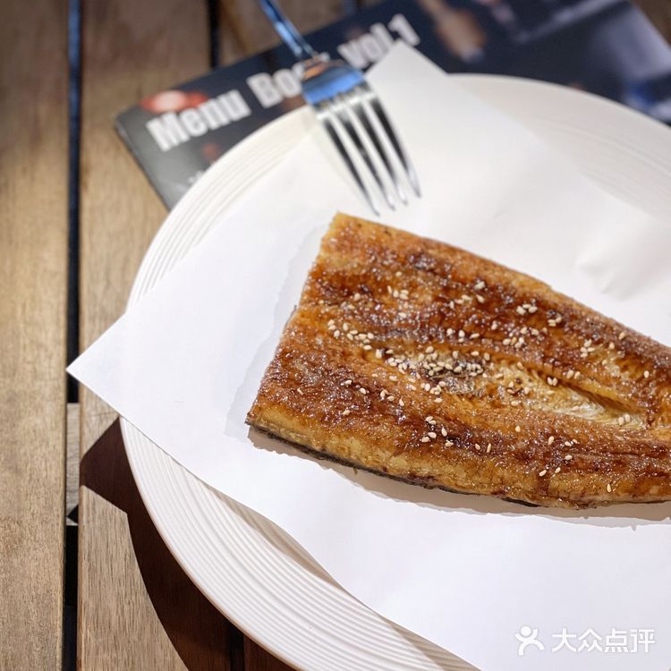 探店 | 虹桥古北，格调日料小酒馆