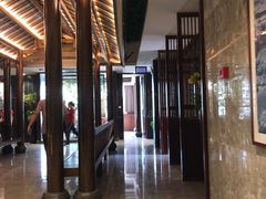 -阿瓦山寨·湘菜现炒·剁椒鱼头王(咸阳总店)