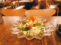 奇异果三文鱼沙拉-渔井食堂(新洲店)