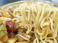 -牛一嘴·兰州牛肉面·大盘鸡(财富中心店)