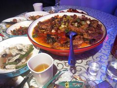 -巴特餐饮6加1音乐餐吧·新疆菜