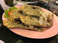 -J Daeng Seafood