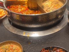 -晓宇重庆火锅(西安荟聚店)
