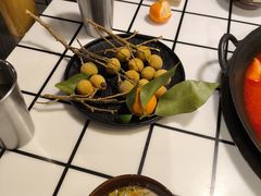 -鹿鸣山草本茶香火锅(园西路店)
