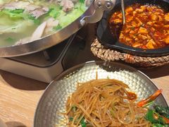 -川堂风·跷脚牛肉·乐山爆炒(宝山日月光店)