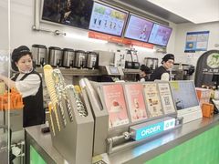 -沪上阿姨·臻选茶饮(上海环球港店)