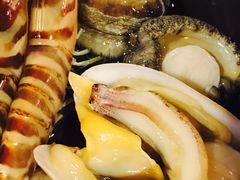 -鲜入围煮花胶鸡海鲜火锅