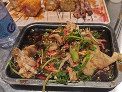 -绿地三只羊羊肉串(万科店)