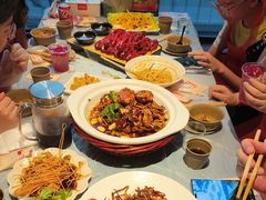 -肥肥虾庄·金牌油焖大虾(杨园滨江时代walk店)