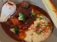 红酒炖牛肉温泉蛋土豆泥早午餐-the rug 飞毯 (朝阳公园店)