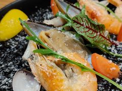 西班牙墨鱼海鲜烩饭-LO CALCOW卡路力轻食主义餐厅(陆家嘴店)