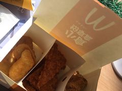 -麦当劳(南京路2店)