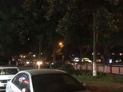 -红土地(地铁站)