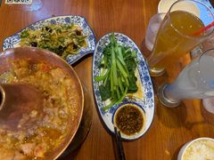 -蜗牛小馆醉乡民谣云南菜(惠新西里店)