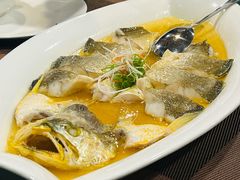 鸡油花雕蒸生态大黄鱼-麟1929(外滩店)