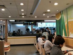 -麦当劳(轻轨曹杨路店)