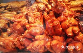 Five-Spice Braised Pig's Feet