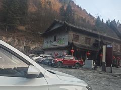 -鹿院坪生态旅游景区