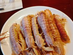 -荣誉国际酒店-云顶旋转餐厅