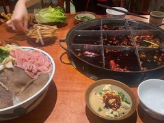 -周小明火锅(黑金冠社区店)