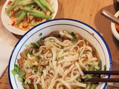 -矮子粉店1985·长沙米粉(湘春路店)
