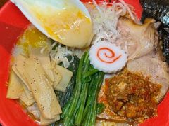 -一豚轩·烧鸟·豚骨拉面(五四路店)