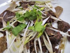 -吕记清真美食城(永兴服装街店)
